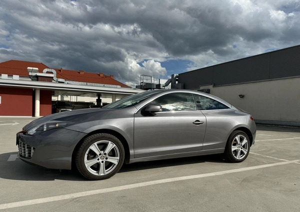 Renault Laguna cena 18500 przebieg: 297000, rok produkcji 2008 z Kielce małe 407